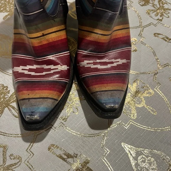 Ariat Serape Southwestern Ankle Boots 8.5B Western Cowgirl Festival Aztec boho - Picture 5 of 10